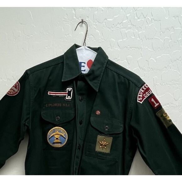 VTG 50s Boys Scouts America Forest Green Explorer BSA Shirt Pin Patches Badges - Picture 4 of 9